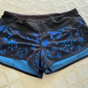 Lululemon speed up low rise shorts 2.5"